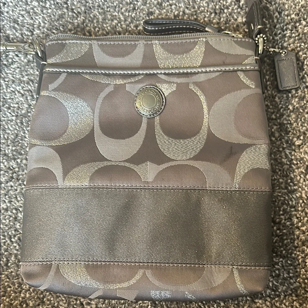 Coach Gray and Silver Crossbody Bag with Iconic Signature Pattern - Picture 2 of 6
